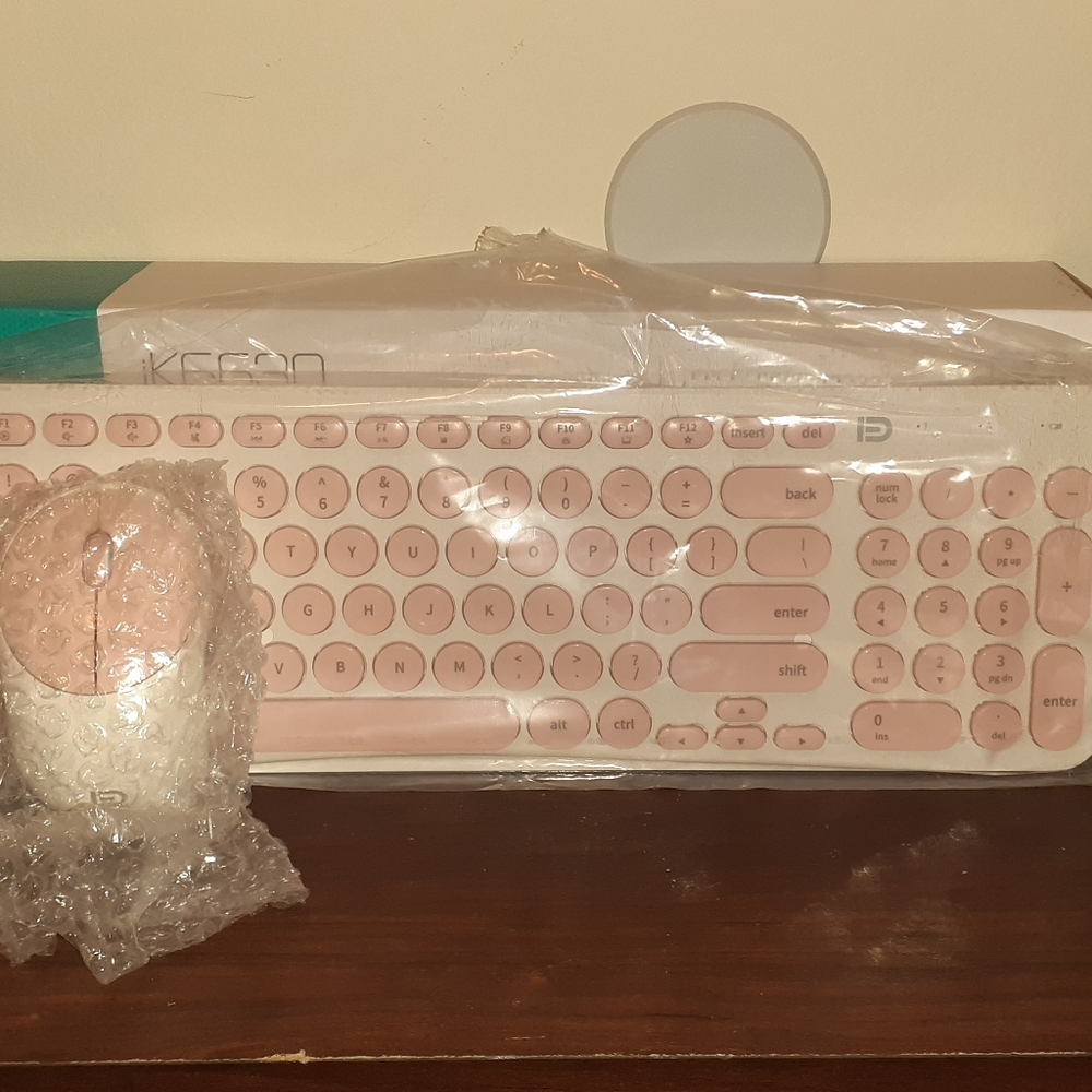Wireless keyboard and mouse